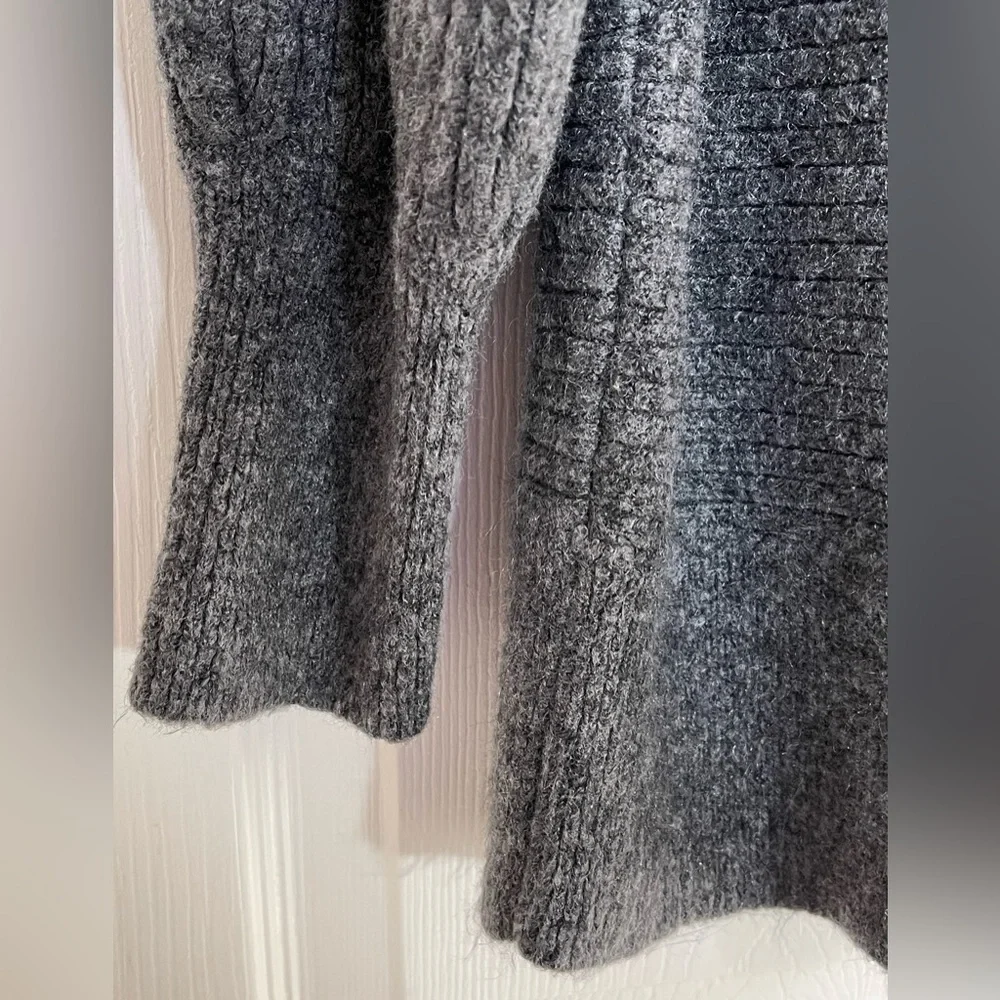 LANE BRYANT Women’s Plus Size Sweater Size‎ 14/16 Gray